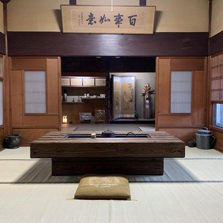 Old Japanese House Hotel Tondabayashi Exterior photo