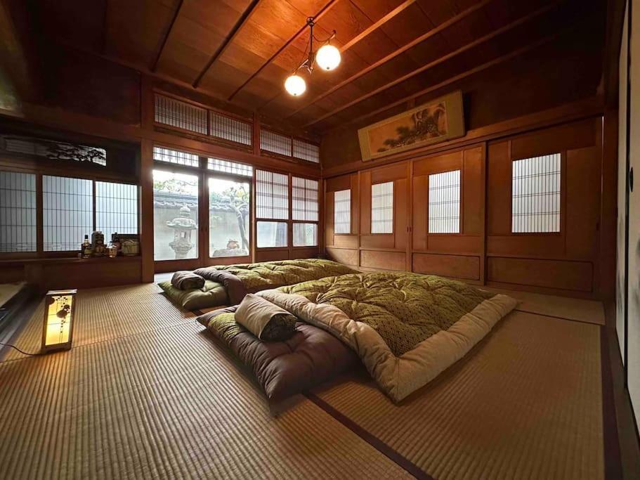 Old Japanese House Hotel Tondabayashi Exterior photo