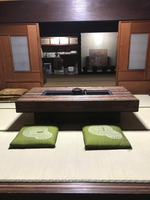 Old Japanese House Hotel Tondabayashi Exterior photo