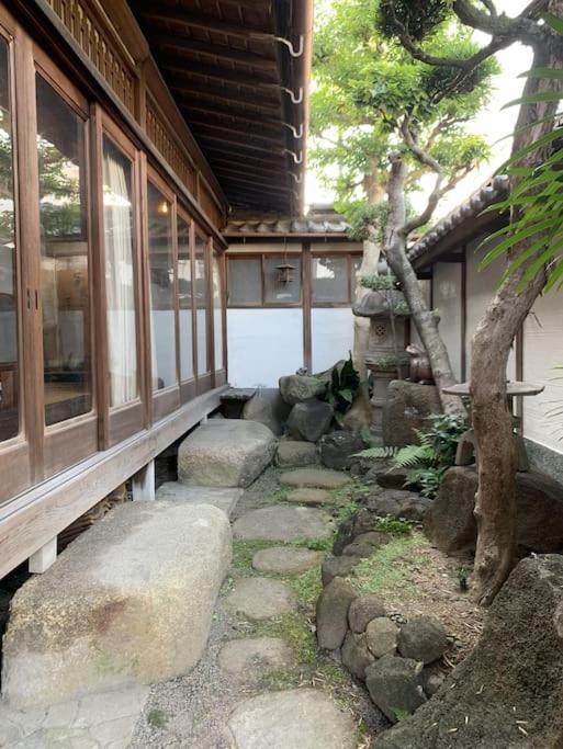 Old Japanese House Hotel Tondabayashi Exterior photo
