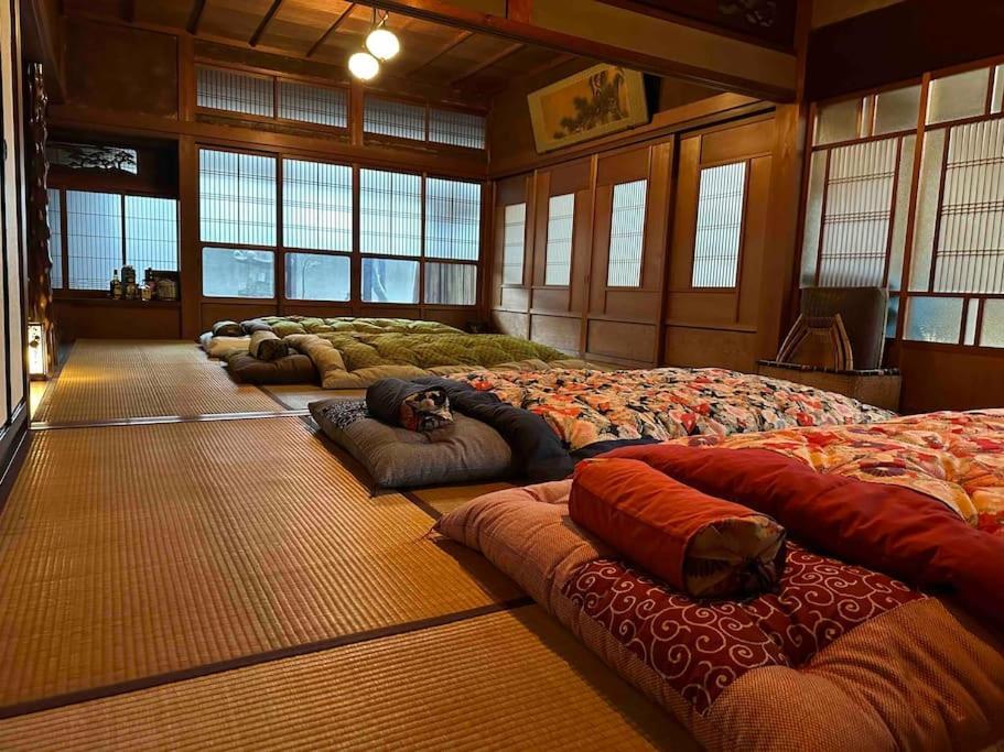 Old Japanese House Hotel Tondabayashi Exterior photo